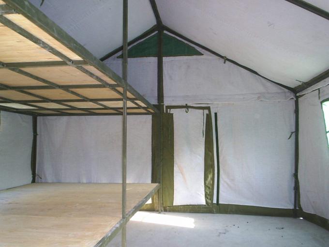2 - 40 tentes de toile résistantes de personne avec le cadre de Polonais en acier galvanisé à chaud
