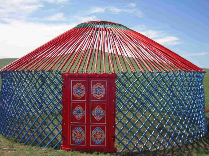 Tente résistante de Yurt de mongolian de vent avec la parenthèse de tuyau d'acier galvanisée par circulaire