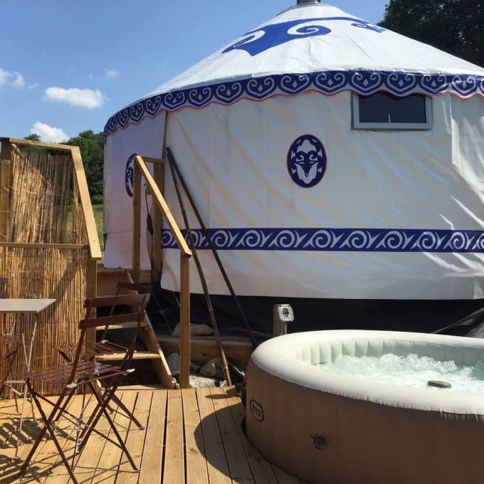 Tente mongole de yurt pour Ã©pouser